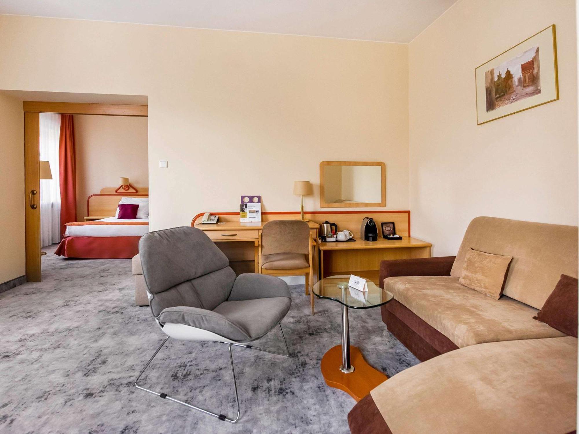 Mercure Ополе Екстериор снимка