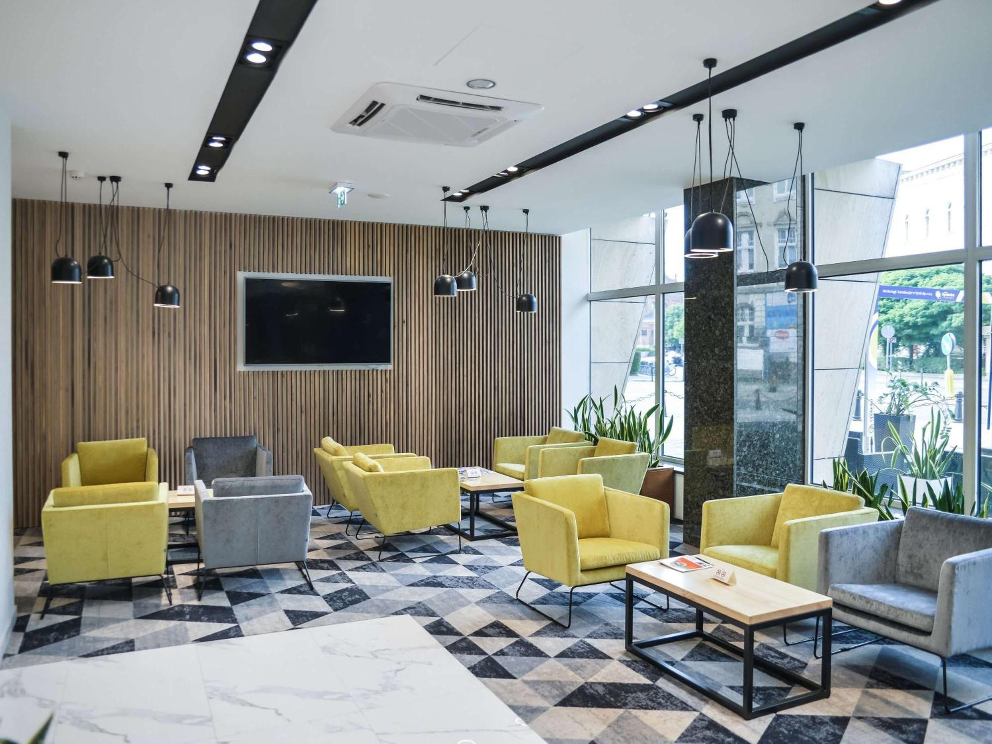 Mercure Ополе Екстериор снимка