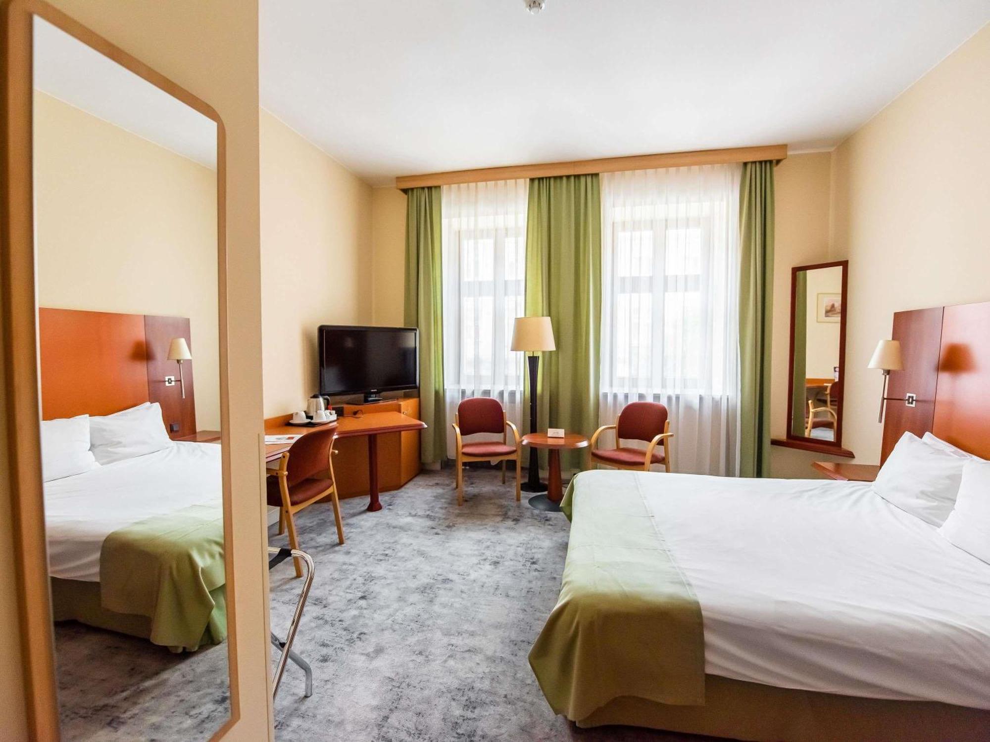 Mercure Ополе Екстериор снимка