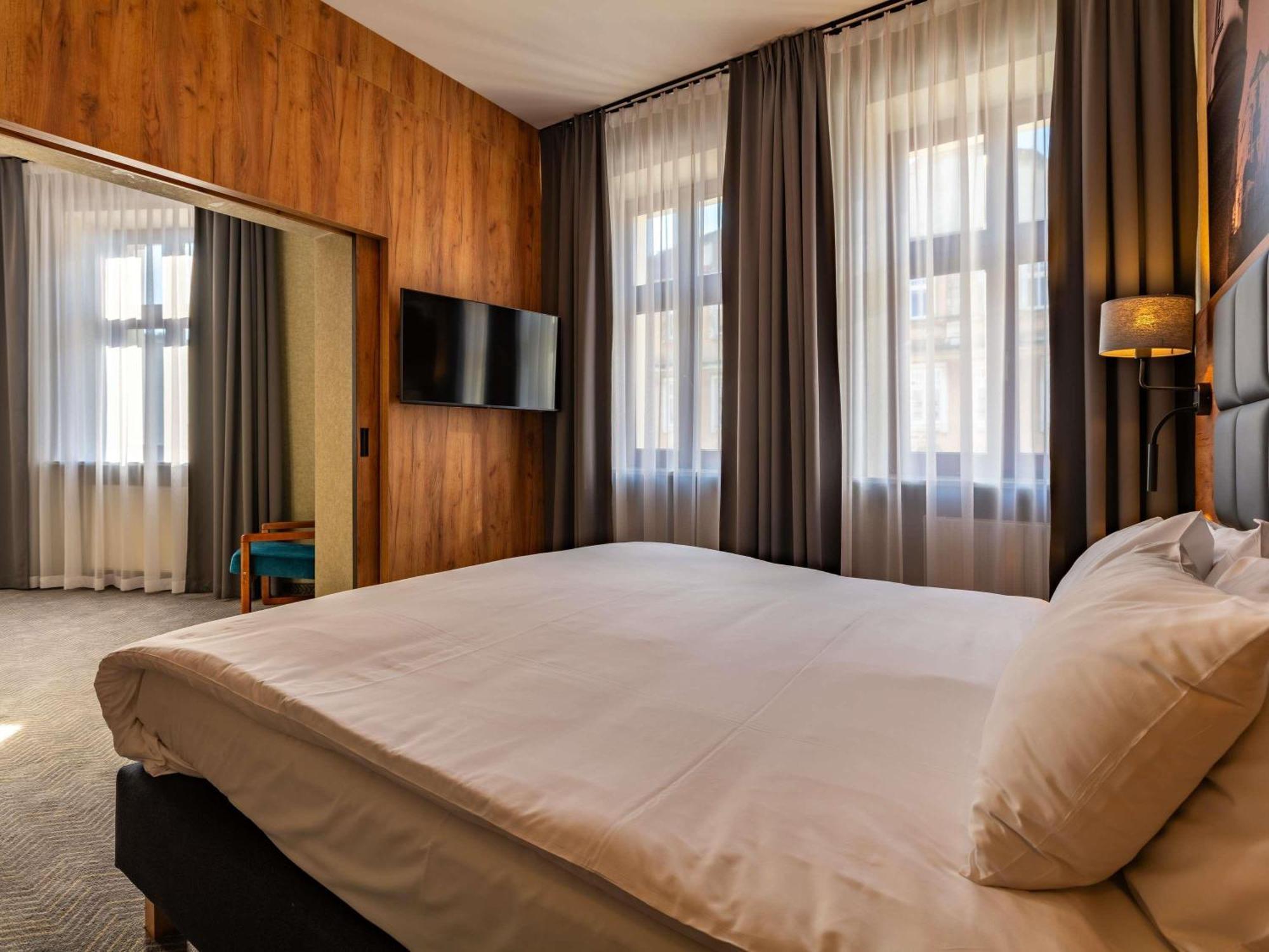 Mercure Ополе Екстериор снимка